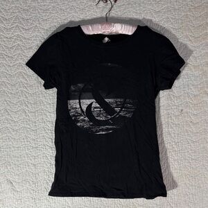 Bay Island Black Graphic Short Sleeve Tee